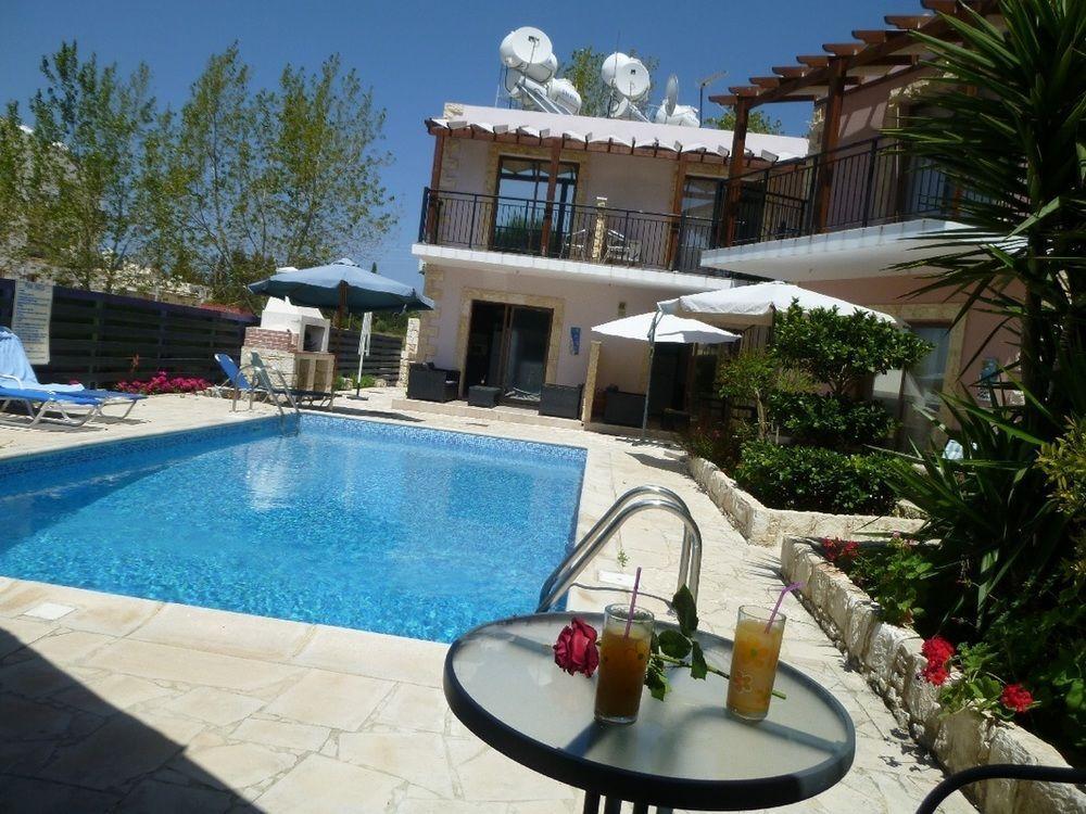Avra Family Maisonettes Polis Exterior photo